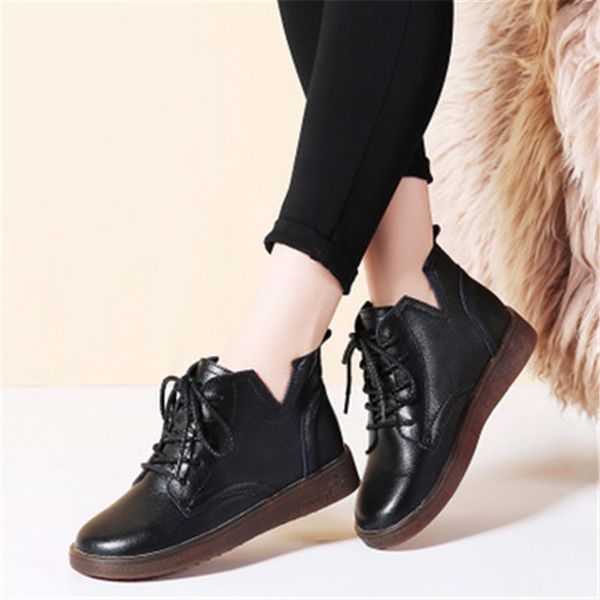 2021 new women of genuine leather women's snow outdoors warm winter autumn water moccasins mujer boots p2js, Black
2021 new women of genuine leather women's snow outdoors warm winter autumn water moccasins mujer boots p2js, Black
