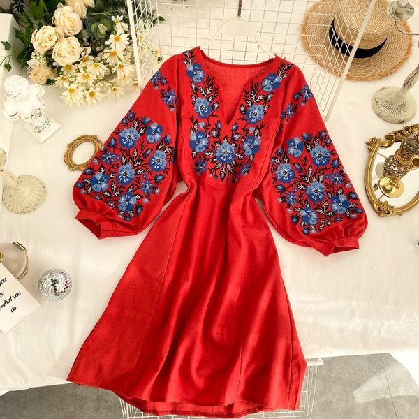 women's retro ethnic style dress embroidery flower lantern sleeves loose temperament deep v-neck dress spring autumn dress ml447, Black;gray
women's retro ethnic style dress embroidery flower lantern sleeves loose temperament deep v-neck dress spring autumn dress ml447, Black;gray