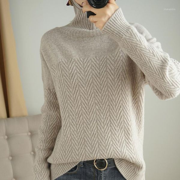 2020 new style 100% wool ladies high neck pullover sweater long sleeve pure color all-match casual cashmere base sweater1, White;black
2020 new style 100% wool ladies high neck pullover sweater long sleeve pure color all-match casual cashmere base sweater1, White;black