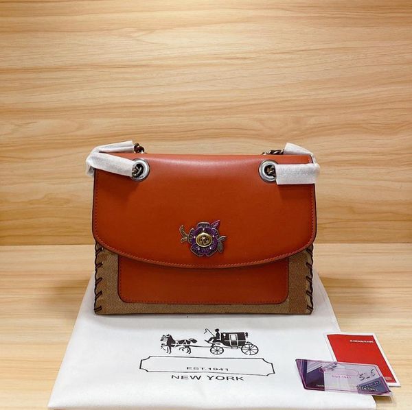 in stock fast ship fashion handbags special designers genuine leather c word popular urban style female shoulder bags 2020
in stock fast ship fashion handbags special designers genuine leather c word popular urban style female shoulder bags 2020