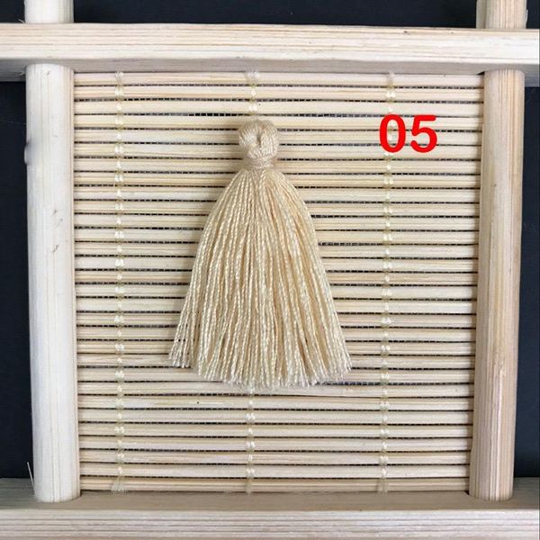 50pcs 3cm mini cotton tassel fringe pendant diy small tassel trim earring jewelry making garments curtains sewing accessories h wmthyl
50pcs 3cm mini cotton tassel fringe pendant diy small tassel trim earring jewelry making garments curtains sewing accessories h wmthyl