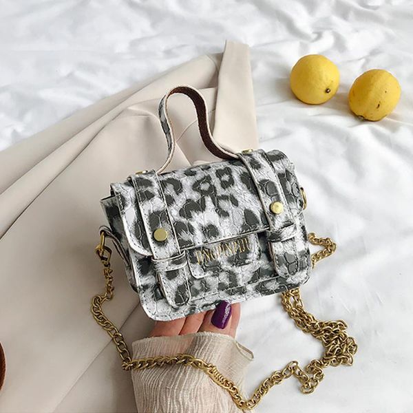 winter retro crocodile pattern crossbody bag women leopard small purse mini vintage alligator handbag female chain crossbody bag
winter retro crocodile pattern crossbody bag women leopard small purse mini vintage alligator handbag female chain crossbody bag