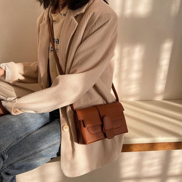 2021 new small square bag fashion simple lady shoulder bag leather elegant versatile lady commute messenger
2021 new small square bag fashion simple lady shoulder bag leather elegant versatile lady commute messenger