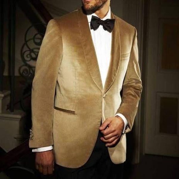 men's suits & blazers gold velvet business men 2021 shawl lapel one button black pants custom made wedding groom tuxedos (jacket + ), White;black
men's suits & blazers gold velvet business men 2021 shawl lapel one button black pants custom made wedding groom tuxedos (jacket + ), White;black