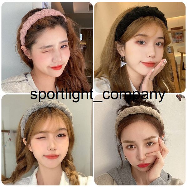 2022 winter women girls vintage knitting headbands lady lovely sweet soft hair hoop hairbands female fashion hair accessories, Slivery;white
2022 winter women girls vintage knitting headbands lady lovely sweet soft hair hoop hairbands female fashion hair accessories, Slivery;white