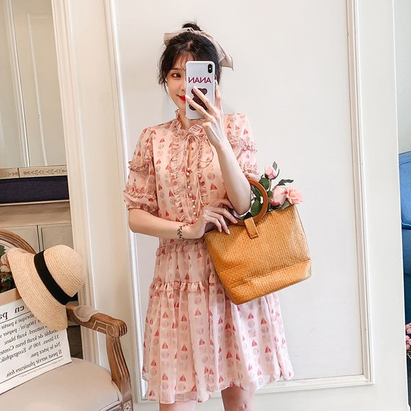 2021 new chiffon dress, summer print plus size women's dress, can be worn by pregnant women, 8322cx, White;black
2021 new chiffon dress, summer print plus size women's dress, can be worn by pregnant women, 8322cx, White;black