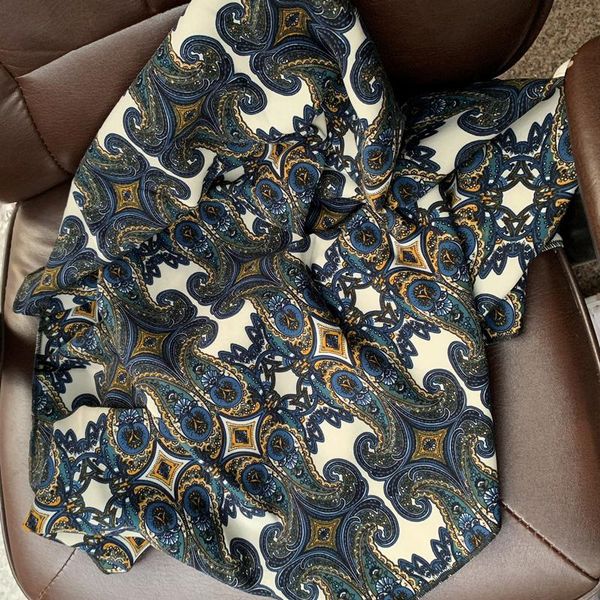 women scarf vintage cashmere scarves triangle pashmina and wraps lady winter caps color randon total 30 available wmtrtl, Blue;gray
women scarf vintage cashmere scarves triangle pashmina and wraps lady winter caps color randon total 30 available wmtrtl, Blue;gray