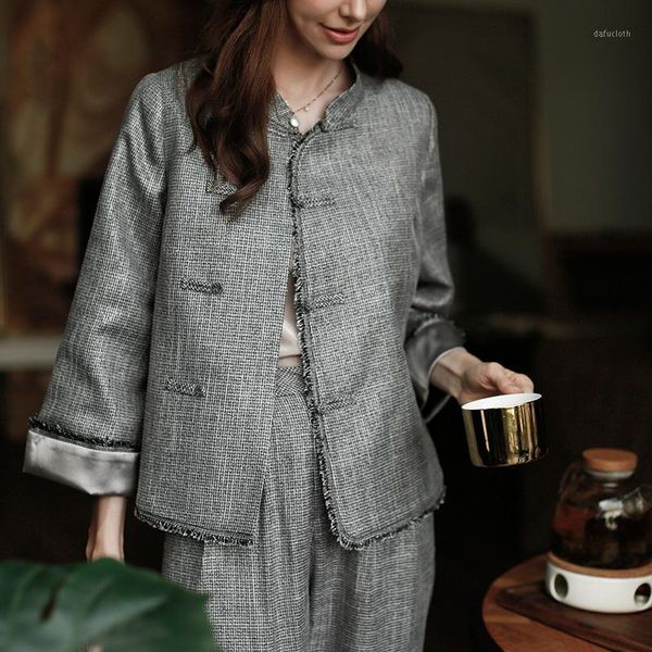 rojay cardigan short improved cheongsam coat chinese traditional autumn winter1, Black;brown
rojay cardigan short improved cheongsam coat chinese traditional autumn winter1, Black;brown