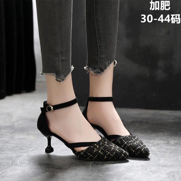 sandals women's shoes 2021 pointed stiletto 5cm/7cm heels with a single button matching color large size 9046-66, Black
sandals women's shoes 2021 pointed stiletto 5cm/7cm heels with a single button matching color large size 9046-66, Black