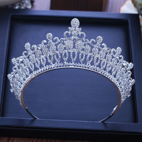 baroque luxury bridal crystal tiara crowns princess queen pageant prom rhinestone veil tiaras headband wedding hair accessories t200108, White;golden
baroque luxury bridal crystal tiara crowns princess queen pageant prom rhinestone veil tiaras headband wedding hair accessories t200108, White;golden