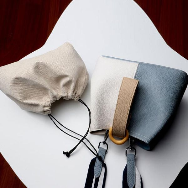 2020 new women handbags genuine leather female office bag ladies shoulder messenger bag bolsa feminina
2020 new women handbags genuine leather female office bag ladies shoulder messenger bag bolsa feminina