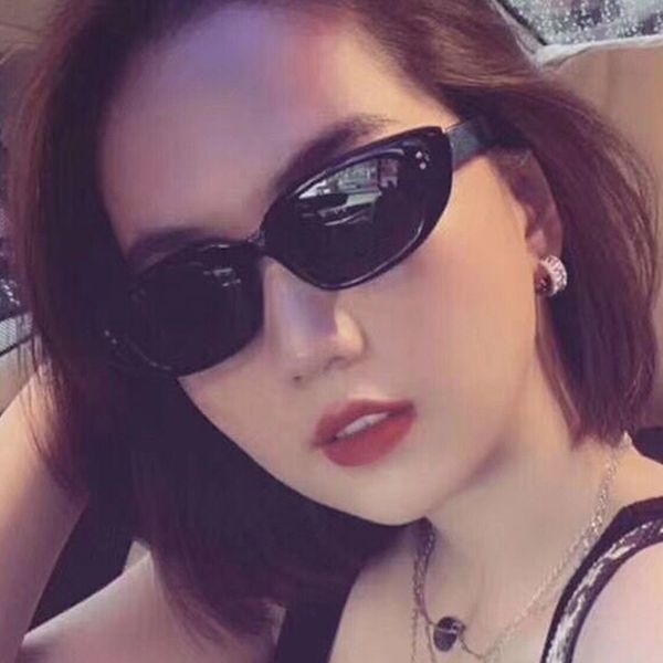 women's and men sun glasses personality trend street shooting sunglasses fashion all-match sunglasses male small frame glasses, White;black
women's and men sun glasses personality trend street shooting sunglasses fashion all-match sunglasses male small frame glasses, White;black