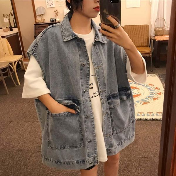 autumn 2020 denim vest woman casual loose colete coat vintage waistcoat women sleeveless jeans jackets winter vests streetwear, Black;white
autumn 2020 denim vest woman casual loose colete coat vintage waistcoat women sleeveless jeans jackets winter vests streetwear, Black;white
