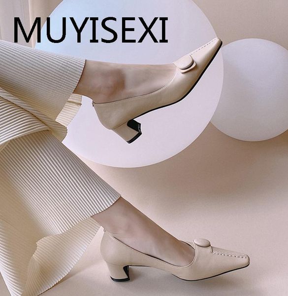 women pumps 4.5cm med heels genuine leather pointed toe slip on shallow elegant office ladies spring shoes beige dmj11 muyisexi, Black
women pumps 4.5cm med heels genuine leather pointed toe slip on shallow elegant office ladies spring shoes beige dmj11 muyisexi, Black