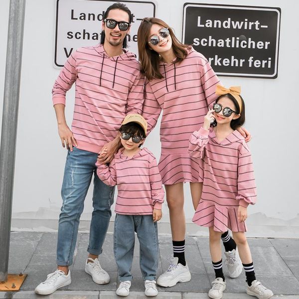family matching outfits sweatshirt spring autumn mum daughter striped dress dad son causal hooded sweatshirts couples clothes, Blue
family matching outfits sweatshirt spring autumn mum daughter striped dress dad son causal hooded sweatshirts couples clothes, Blue