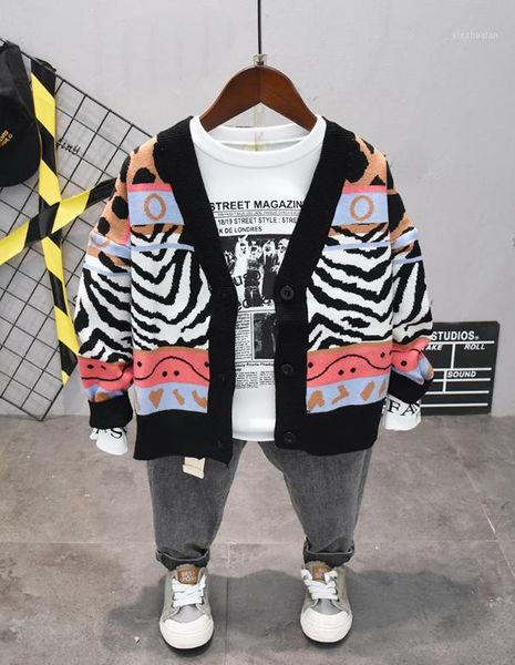 clothing sets children's clothes set 2021 fashion boys knit cardigan+t-shirt + jeans 3pcs boy spring autumn 3-piece set1, White 
clothing sets children's clothes set 2021 fashion boys knit cardigan+t-shirt + jeans 3pcs boy spring autumn 3-piece set1, White