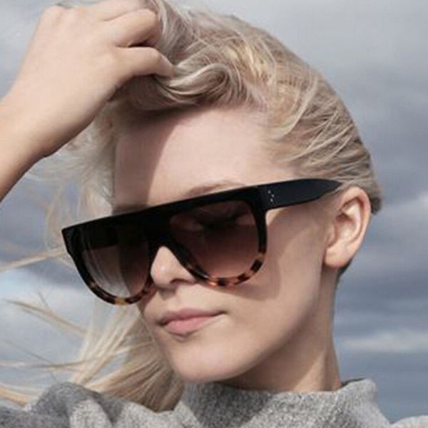 fashion men women retro big frame oversized sunglasses outdoor eyewear glasses polycarbonate 100% polarized with test card uv400
fashion men women retro big frame oversized sunglasses outdoor eyewear glasses polycarbonate 100% polarized with test card uv400