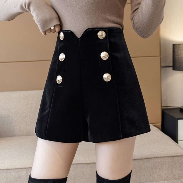 double row button irregular bright silk wide leg shorts women's fashion high waist show thin boots pants, casual pants with temperament, White;black
double row button irregular bright silk wide leg shorts women's fashion high waist show thin boots pants, casual pants with temperament, White;black