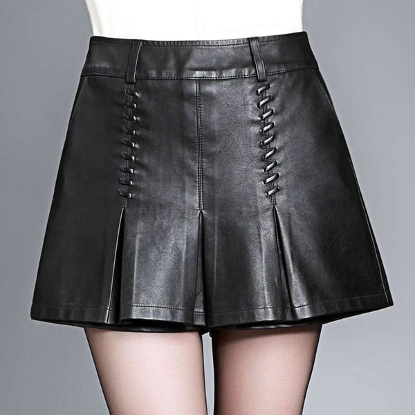 pu leather shorts women's autumn winter 2020 new korean version slim large size wide leg pleated a-line casual pants skirt, White;black
pu leather shorts women's autumn winter 2020 new korean version slim large size wide leg pleated a-line casual pants skirt, White;black