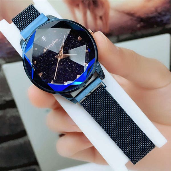 suction tiktok magnetic star watch, female net belt, solid cut crystal face waterproof fashion lady tide table, Slivery;brown 
suction tiktok magnetic star watch, female net belt, solid cut crystal face waterproof fashion lady tide table, Slivery;brown