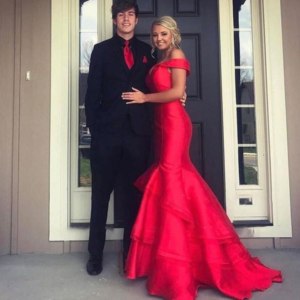 new rose red one line shoulder bag hip slim party evening wedding dress, Black
new rose red one line shoulder bag hip slim party evening wedding dress, Black