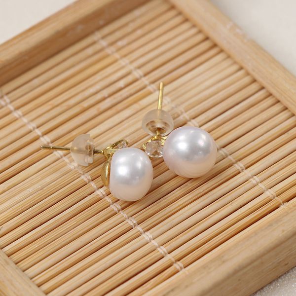 freshwater pearl ear studs s925 silver 9mm bright flawless steamed bread round pearl fashion classic princess style fashion design, White
freshwater pearl ear studs s925 silver 9mm bright flawless steamed bread round pearl fashion classic princess style fashion design, White