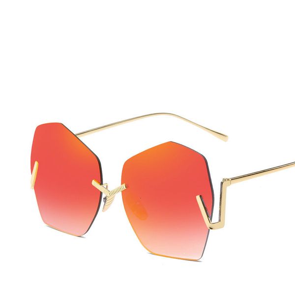 2021 new fashion rimless sunglasses women luxury eyeglasses vintage ladie sun glasses shades eyewear oculos goggles 66389j uum4, White;black
2021 new fashion rimless sunglasses women luxury eyeglasses vintage ladie sun glasses shades eyewear oculos goggles 66389j uum4, White;black