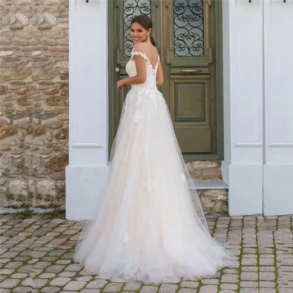 2021 new lace applications tule up o-neck bride bride's dress to be dressed fiesta robe wkhh, Blue;red
2021 new lace applications tule up o-neck bride bride's dress to be dressed fiesta robe wkhh, Blue;red