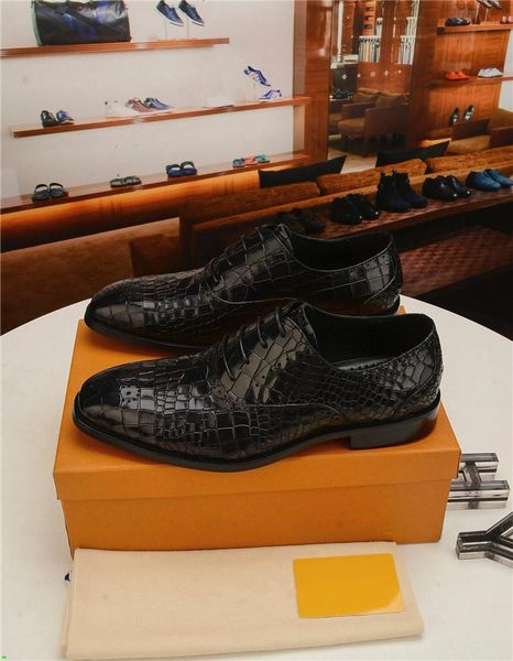 luxury oxford designer men's dress shoes black brown alligator prints leather lace up pointed toe office wedding business men formal sh
luxury oxford designer men's dress shoes black brown alligator prints leather lace up pointed toe office wedding business men formal sh