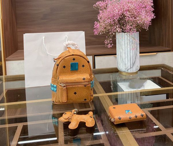 pink sugao backpack letter designer backpack for women girl fashion style 3pcs/set 2020 new style backpack women school bag
pink sugao backpack letter designer backpack for women girl fashion style 3pcs/set 2020 new style backpack women school bag