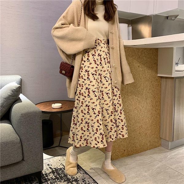skirts vintage floral print a-line pleated long summer women korean skirt streetwear drawstring elastic waist midi skirt1, Black
skirts vintage floral print a-line pleated long summer women korean skirt streetwear drawstring elastic waist midi skirt1, Black