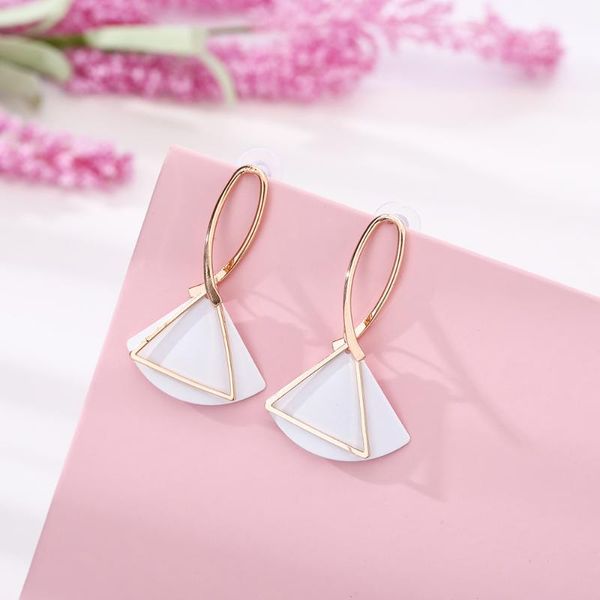charm dawapara 2021 earrings for women hoop fashion jewelry big scalloped copper trendy retro present, Golden
charm dawapara 2021 earrings for women hoop fashion jewelry big scalloped copper trendy retro present, Golden