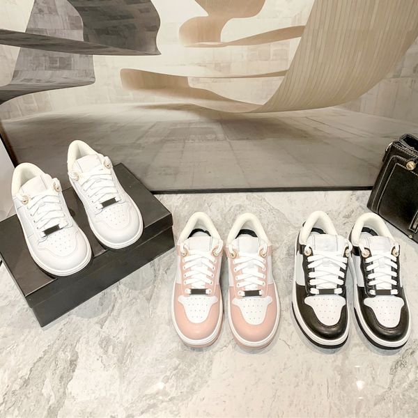 2022 luxury lady style flat women casual shoe designer simple classic sports board shoes mesh breathable sneakers light leisure running shoe, Black
2022 luxury lady style flat women casual shoe designer simple classic sports board shoes mesh breathable sneakers light leisure running shoe, Black
