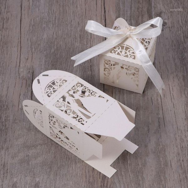 100pcs couple design lase cut wedding sweets candy gift favour boxes with ribbon table decorations wedding favors gift box1
100pcs couple design lase cut wedding sweets candy gift favour boxes with ribbon table decorations wedding favors gift box1