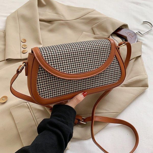 роскошные сумки женские сумки модельер crossbody сумки для женщин 2020 зимние малый shoulder bag для женщин полосатой sling bag
роскошные сумки женские сумки модельер crossbody сумки для женщин 2020 зимние малый shoulder bag для женщин полосатой sling bag