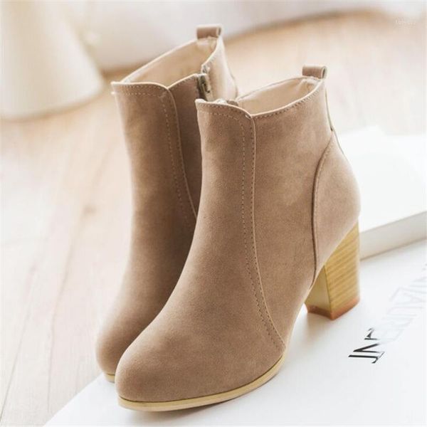 2019 women boots vintage block heel ankle boots side zipper high heels women shoes big sizes 35-43 zapatos mujer1, Black
2019 women boots vintage block heel ankle boots side zipper high heels women shoes big sizes 35-43 zapatos mujer1, Black
