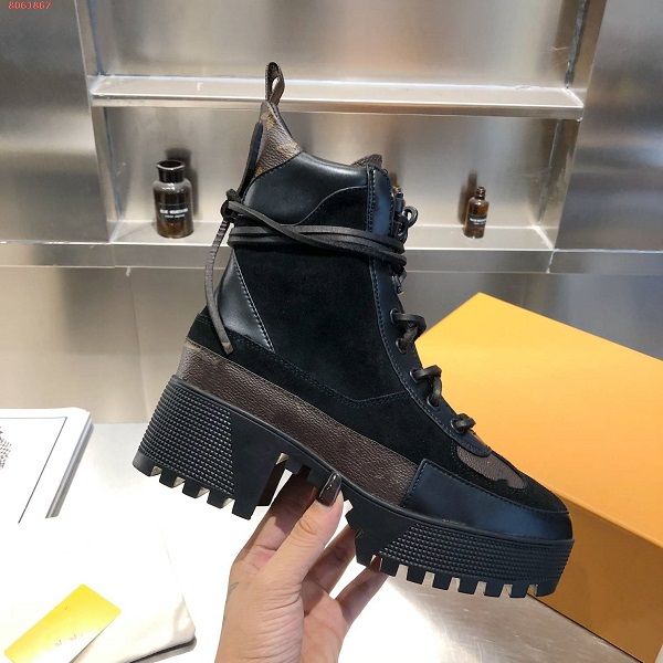 laureate platform desert boot heart designer boots overcloud platform desert boot luxury brands martin boots laureate platform desert boot, Black
laureate platform desert boot heart designer boots overcloud platform desert boot luxury brands martin boots laureate platform desert boot, Black