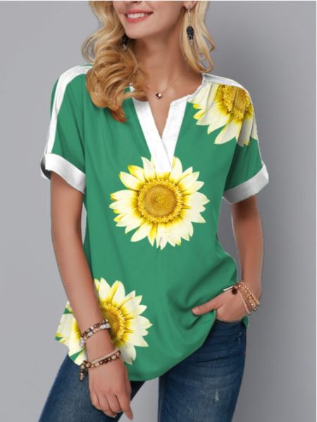 2020 new popular women's digital printing v-neck top, Black;brown
2020 new popular women's digital printing v-neck top, Black;brown