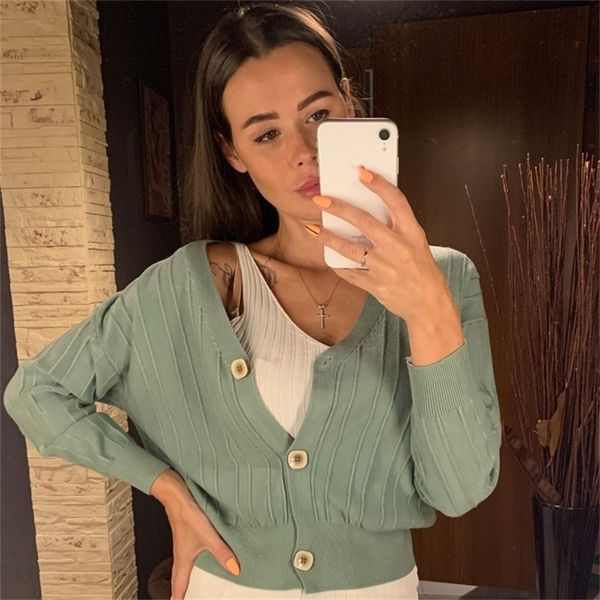 gigogou women's cropped sweaters female short v neck single breasted sweater woman knitted cardigan outfits y200915, White;black
gigogou women's cropped sweaters female short v neck single breasted sweater woman knitted cardigan outfits y200915, White;black