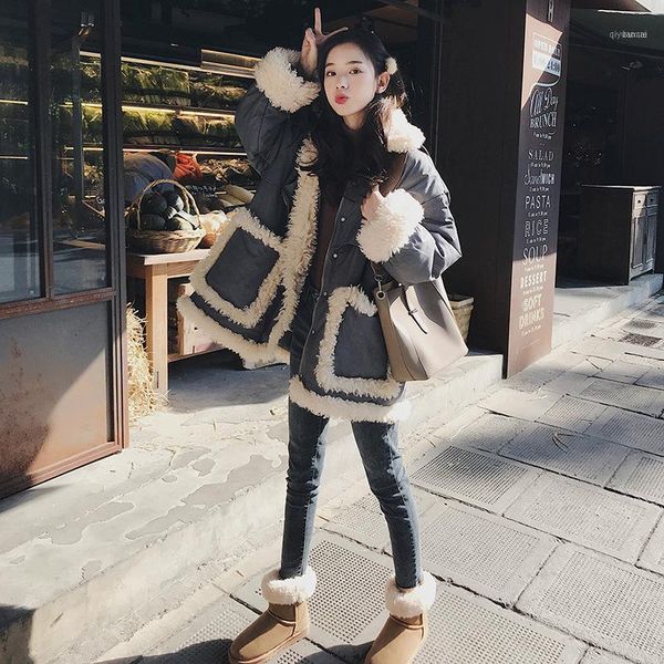 style lambs wool splicing han edition new winter cotton-padded jacket female in long loose wind with thick cotton-padded clo11, Black
style lambs wool splicing han edition new winter cotton-padded jacket female in long loose wind with thick cotton-padded clo11, Black