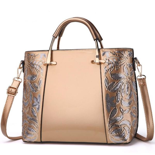 2020 new patent leather sequin handbag leather embroidery diagonal bag ladies design shoulder bag
2020 new patent leather sequin handbag leather embroidery diagonal bag ladies design shoulder bag