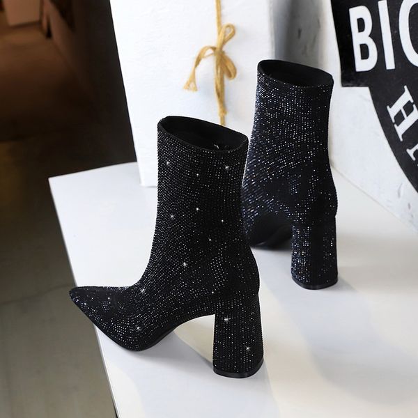 2021 autumn winter shoes women high heels boots warm shoes women ankle boots office ladies square heel .5cm black grey
2021 autumn winter shoes women high heels boots warm shoes women ankle boots office ladies square heel .5cm black grey