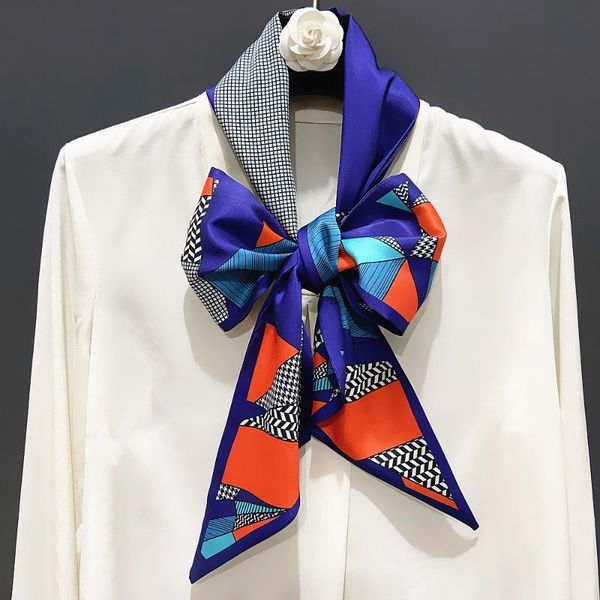 scarves 160*13cm houndstooth striped double-layer printed twill weave silk women's long scarf, Blue;gray
scarves 160*13cm houndstooth striped double-layer printed twill weave silk women's long scarf, Blue;gray