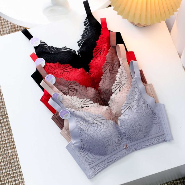 lingerie women's autumn and winter no steel ring middle mold cup lace ee gathered adjustment type non marking bra, Red;black
lingerie women's autumn and winter no steel ring middle mold cup lace ee gathered adjustment type non marking bra, Red;black