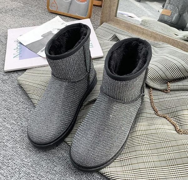 comfortable warm winter snow boots flat round toe women flat snow boots non-slip fur women winter, Black
comfortable warm winter snow boots flat round toe women flat snow boots non-slip fur women winter, Black