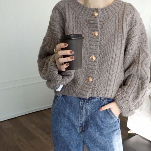 spring 2021 and autumn new female short white loose cashmere cardigan sweater lazy wind hv6i, White;black
spring 2021 and autumn new female short white loose cashmere cardigan sweater lazy wind hv6i, White;black