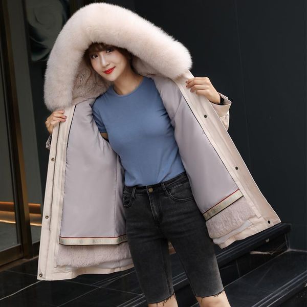 2020 new winter detachable fur liner real fur parka with fluffy hood long coat women outwear, Black
2020 new winter detachable fur liner real fur parka with fluffy hood long coat women outwear, Black