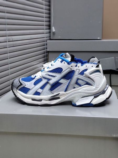 men and women with the new paris b thick-soled sponge cake sports and leisure trend soft four-season tide shoes joker sneakers, Red;white
men and women with the new paris b thick-soled sponge cake sports and leisure trend soft four-season tide shoes joker sneakers, Red;white