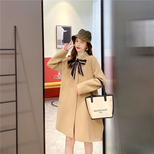 2020 new clothing korean mid long silk ribbon wool like autumn and winter loose solid color knitting coat women's, White;black
2020 new clothing korean mid long silk ribbon wool like autumn and winter loose solid color knitting coat women's, White;black