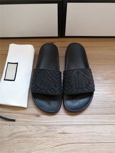 luxurys slippers marca fashion men 2021 new lussuoso progettista leather cowhide flat flip flop sandals beach shoes with dust bag, Black
luxurys slippers marca fashion men 2021 new lussuoso progettista leather cowhide flat flip flop sandals beach shoes with dust bag, Black